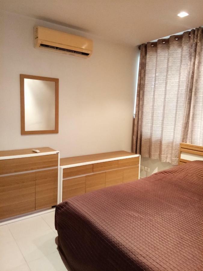 Seaview Condominium B15 Rayong Esterno foto
